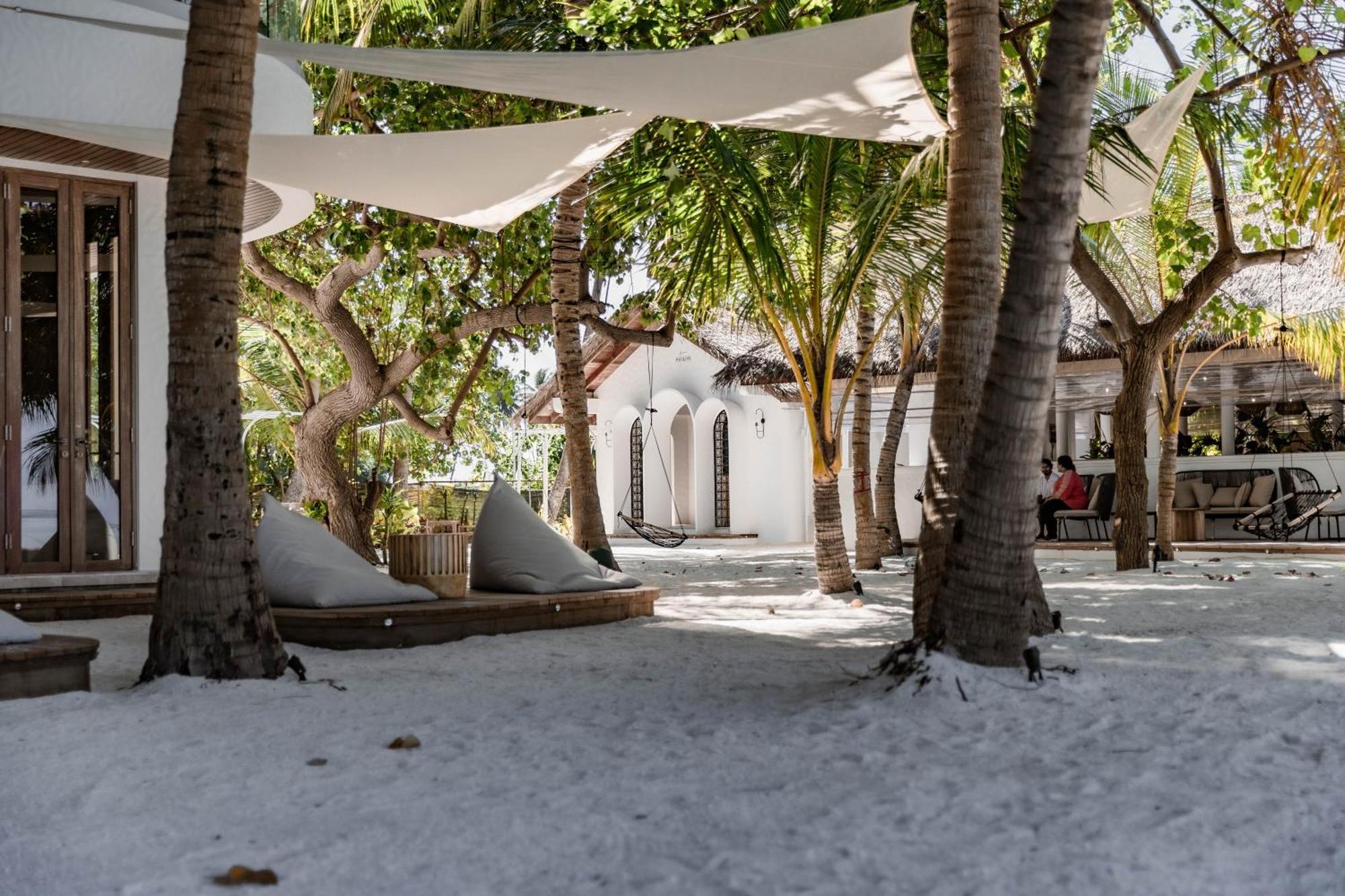 Stone Hotels ديفوشي المظهر الخارجي الصورة